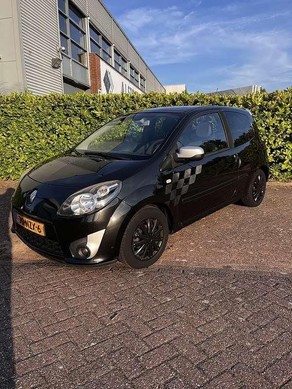 Zwart Gebruikt 2011 Renault Twingo Dynamique Hatchback | € 2.750 (Goede deal) - Afbeelding 1/4