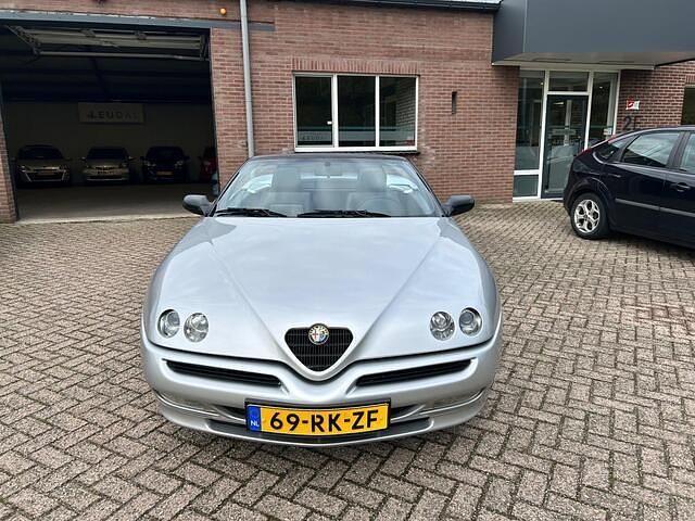Occasion Alfa Romeo Spider 150 PK (110 kW) 1996 Grijs Cabriolet