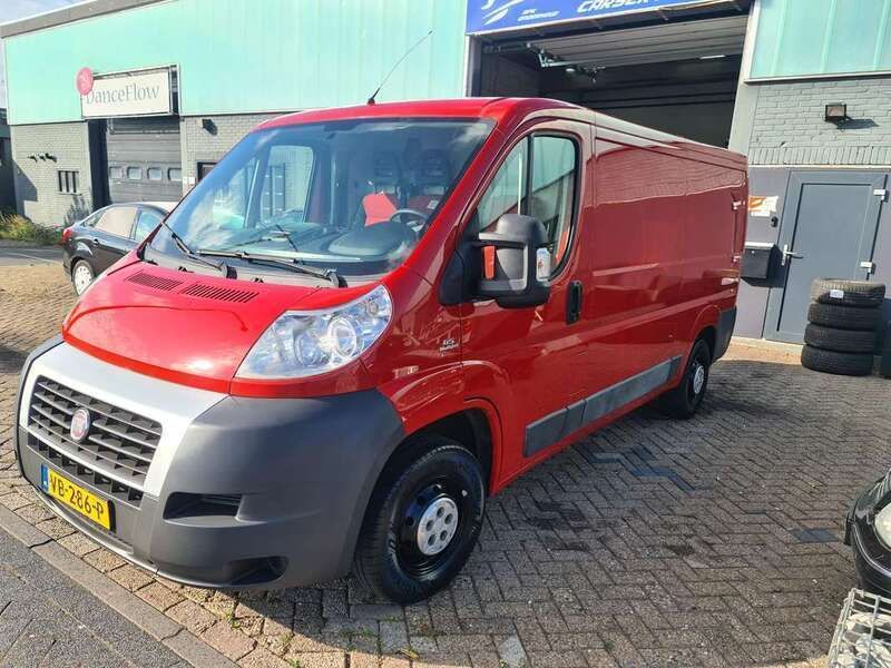 Rood Gebruikt 2013 Fiat Ducato Van | € 11.500 (Iets duurder) - Afbeelding 1/4