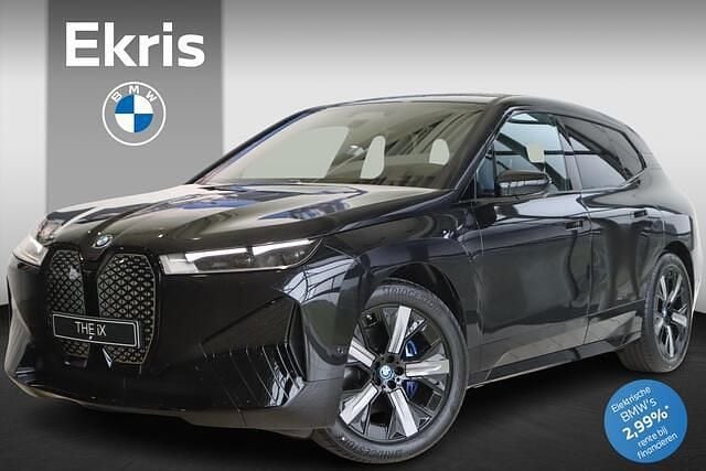 Zwart Gebruikt 2025 BMW iX Performance SUV | € 79.900 - Afbeelding 1/4