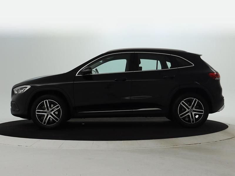 Occasion Mercedes GLA250 Luxury 218 PK (160 kW) 2023 Zwart SUV