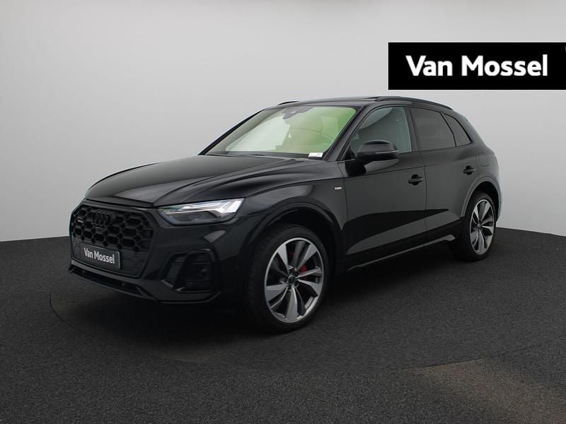 Zwart Occasion 2025 Audi Q5 Competition SUV | € 66.900 (Duur) - Afbeelding 1/4