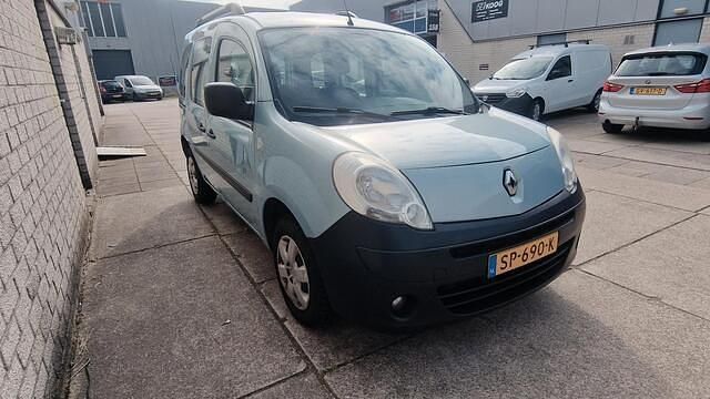 Occasion Renault Kangoo Expression 106 PK (77 kW) 2008 Blauw MPV