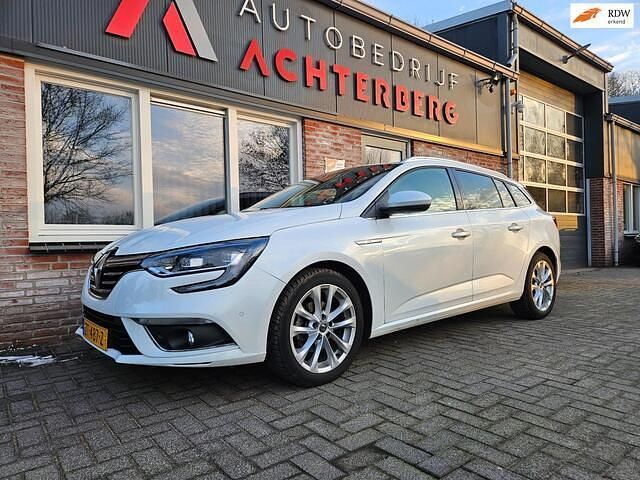 Wit Occasion 2019 Renault Mégane GrandTour Bose Edition Stationwagen | € 10.750 (Goede deal) - Afbeelding 1/4