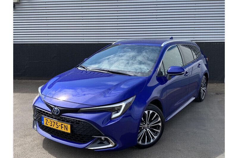 Gebruikt 2024 Toyota Corolla Stationwagen | € 32.249 (Duur) - Afbeelding 1/1