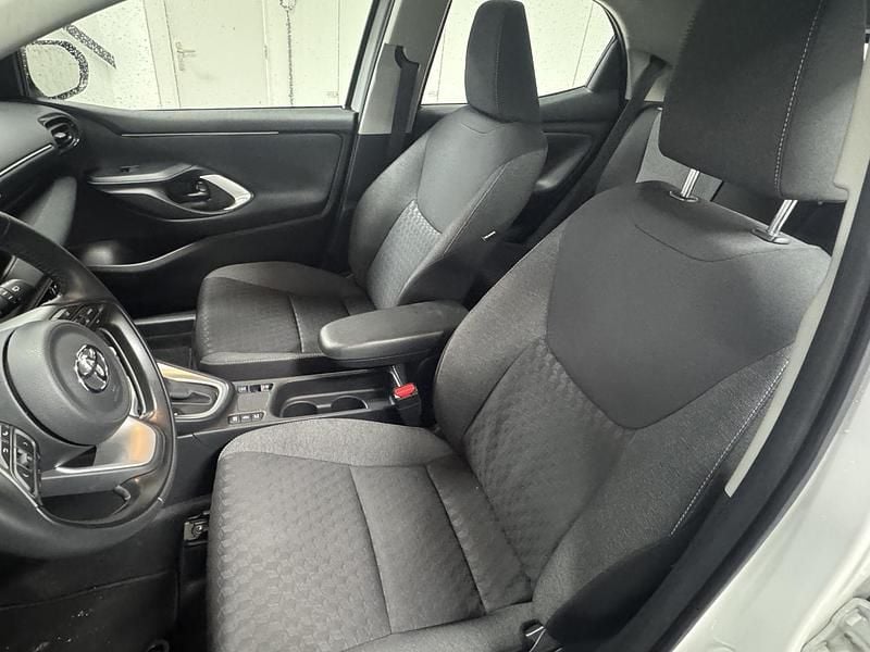 Occasion Toyota Yaris Hybrid 116 PK (85 kW) 2024 Wit Hatchback