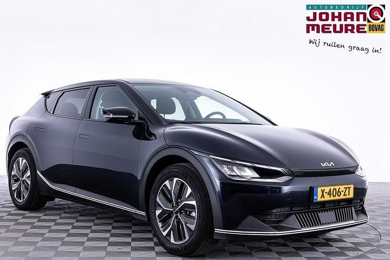 Blauw Occasion 2024 Kia EV6 Light SUV | € 27.990 (Super prijs) - Afbeelding 1/4