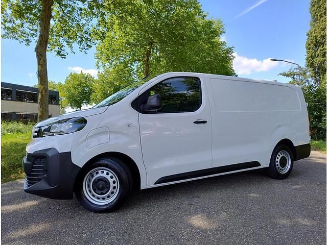 Nieuw Peugeot e-Expert 100 kW (136 PK) 2026 Wit Van