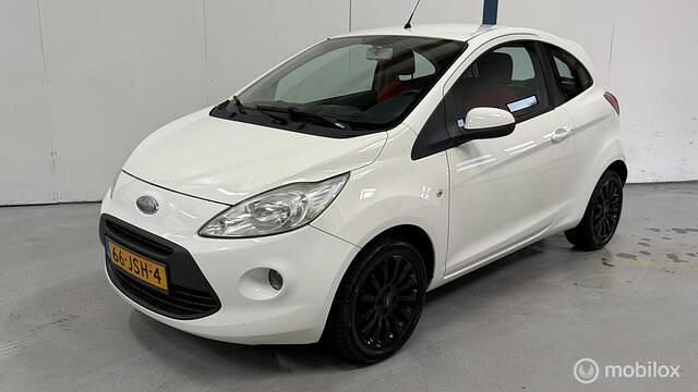 Wit Gebruikt 2009 Ford Ka Titanium Hatchback | € 3.745 (Eerlijke prijs) - Afbeelding 1/4