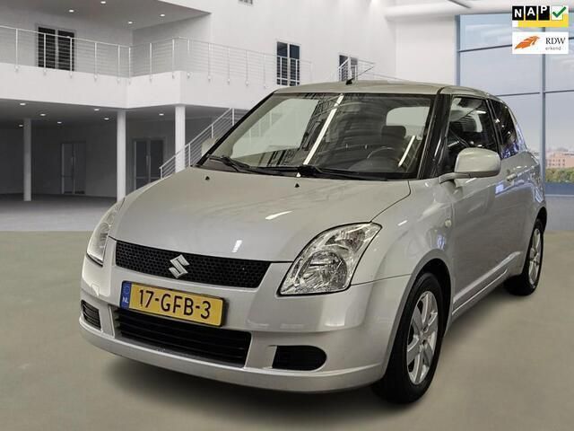 Grijs Gebruikt 2008 Suzuki Swift Exclusive Hatchback | € 1.799 - Afbeelding 1/4