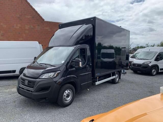 Occasion Fiat Ducato 179 PK (131 kW) 2024 Zwart Van