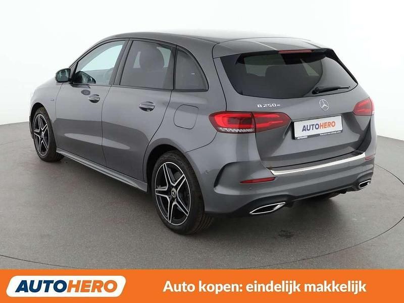 Occasion Mercedes B250e AMG line 218 PK (160 kW) 2021 Grijs MPV
