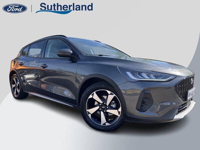 Grijs Gebruikt 2024 Ford Focus Active Hatchback | € 28.295 (Eerlijke prijs) - Afbeelding 1/4