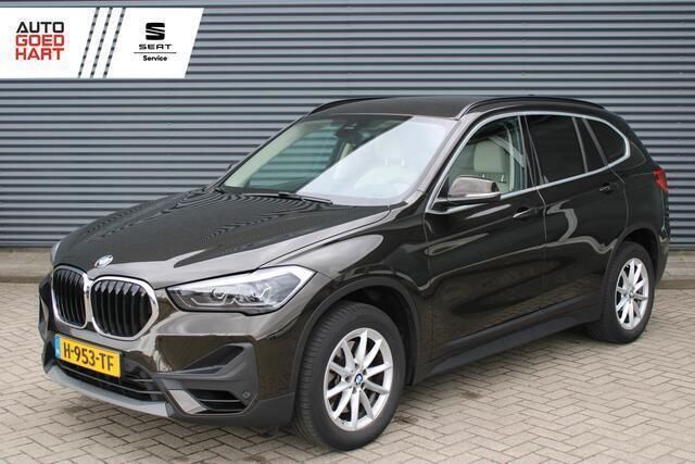 Bruin Gebruikt 2020 BMW X1 Executive SUV | € 26.895 (Goede deal) - Afbeelding 1/4