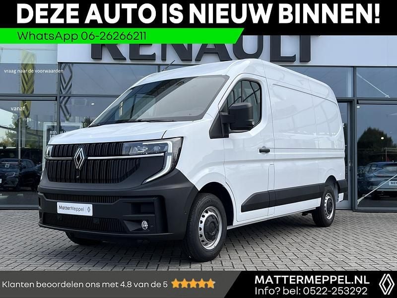 Wit Gebruikt 2024 Renault Master Van | € 38.950 (Iets duurder) - Afbeelding 1/4