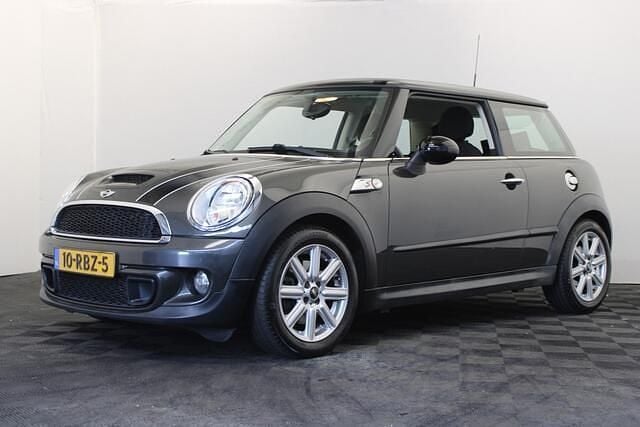 Grijs Gebruikt 2011 Mini Cooper S Hatchback | € 8.999 (Eerlijke prijs) - Afbeelding 1/4