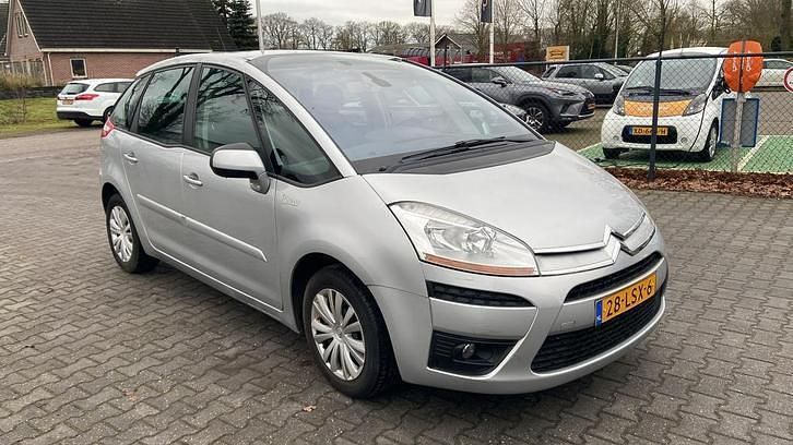 Occasion 2009 Citroën C4 | € 1.999 (Eerlijke prijs) - Afbeelding 1/4
