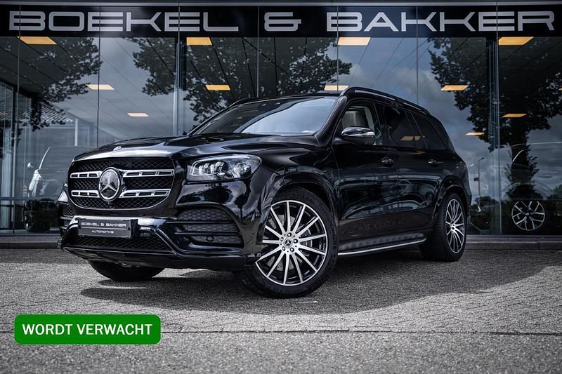 Zwart Gebruikt 2024 Mercedes GLS450 AMG line SUV | € 150.395 - Afbeelding 1/4