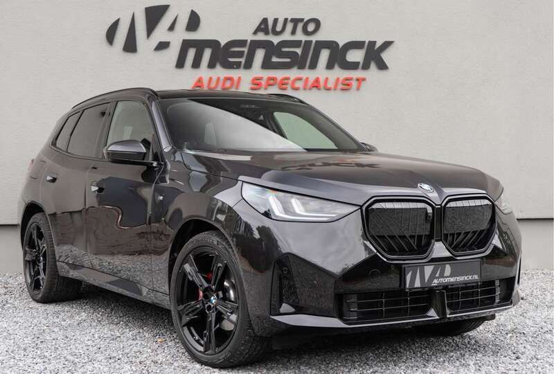 Zwart Gebruikt 2024 BMW X3 Sport Line SUV | € 84.950 - Afbeelding 1/4