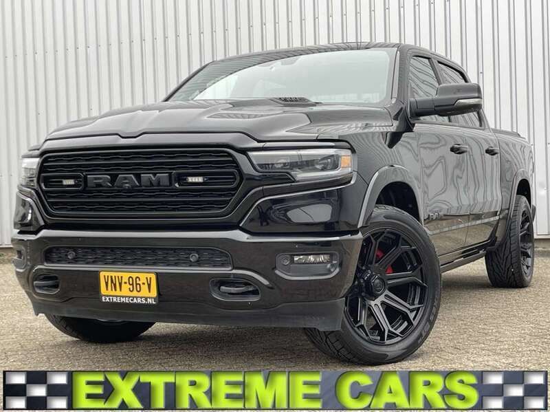 Zwart, metallic lak Gebruikt 2022 Dodge Ram Limited Pickup | € 69.950 (Duur) - Afbeelding 1/4
