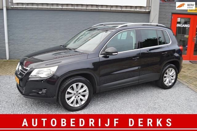 Zwart (metallic) Gebruikt 2009 VW Tiguan Sport SUV | € 5.950 (Eerlijke prijs) - Afbeelding 1/4