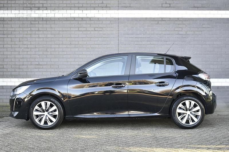 Occasion Peugeot 208 Active 75 PK (55 kW) 2023 Zwart Hatchback