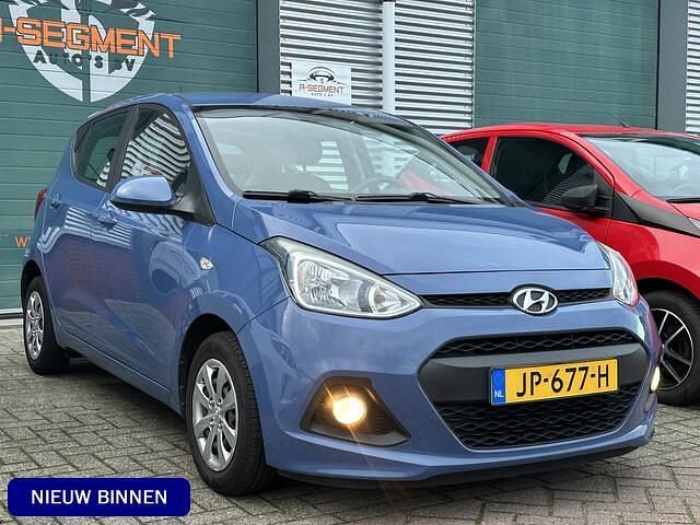 Blauw Gebruikt 2016 Hyundai i10 Comfort Hatchback | € 6.950 (Eerlijke prijs) - Afbeelding 1/4
