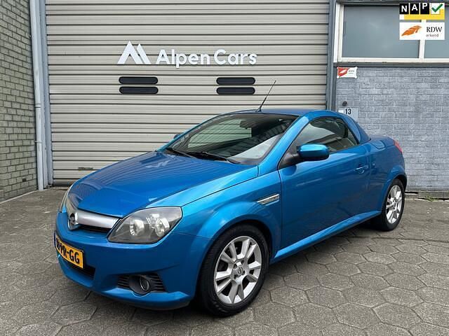 Blauw Gebruikt 2004 Opel Tigra Cosmo Cabriolet | € 1.450 (Goede deal) - Afbeelding 1/4
