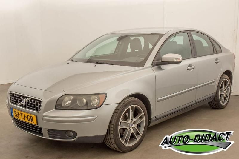 Occasion Volvo S40 2006 Zilver Sedan