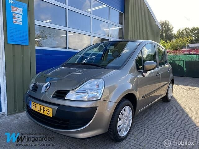 Beige Gebruikt 2010 Renault Modus Expression MPV | € 2.999 (Eerlijke prijs) - Afbeelding 1/4