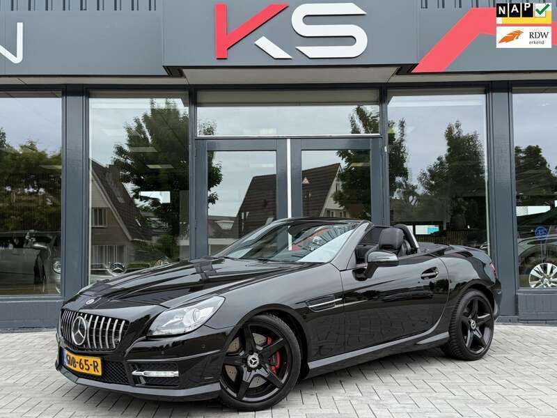 Zwart Gebruikt 2012 Mercedes SLK200 AMG Cabriolet | € 21.750 (Eerlijke prijs) - Afbeelding 1/3