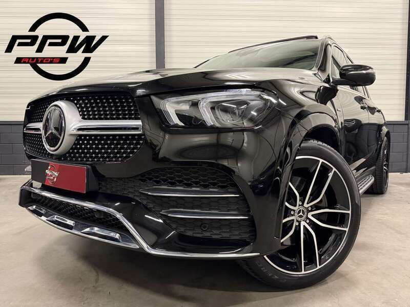 Zwart Gebruikt 2021 Mercedes GLE350e AMG SUV | € 64.850 (Eerlijke prijs) - Afbeelding 1/4