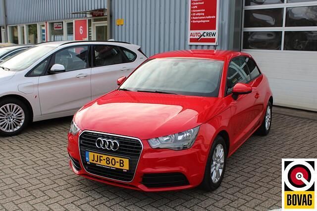 Rood Gebruikt 2012 Audi A1 Ambition Hatchback | € 9.950 (Eerlijke prijs) - Afbeelding 1/4