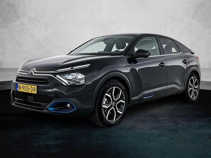 Gebruikt 2021 Citroën e-C4 Shine | € 17.920 - Afbeelding 1/3