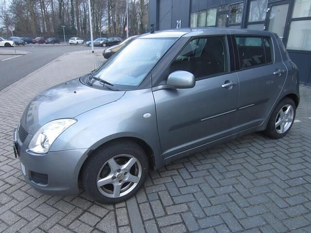 Occasion Suzuki Swift Comfort 93 PK (68 kW) 2010 Grijs (metallic) Hatchback