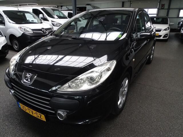 Zwart Gebruikt 2007 Peugeot 307 Premium Hatchback | € 2.250 (Eerlijke prijs) - Afbeelding 1/4
