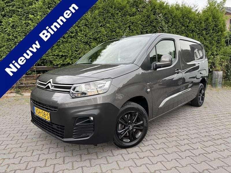 Grijs Gebruikt 2020 Citroën Berlingo MPV | € 16.950 (Eerlijke prijs) - Afbeelding 1/4