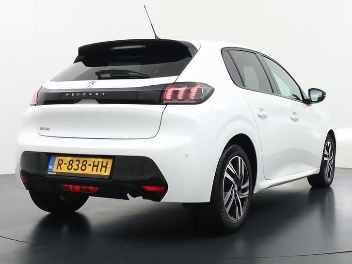 Occasion Peugeot 208 Allure 75 PK (55 kW) 2022 Wit Hatchback