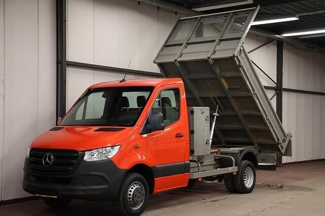 Occasion Mercedes Sprinter 143 PK (105 kW) 2020 Rood Van