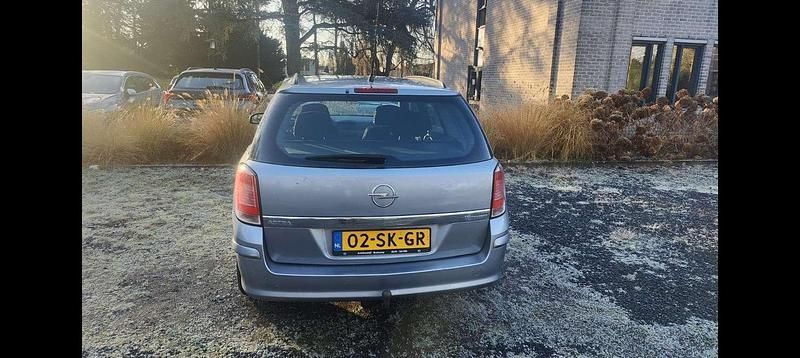 Occasion Opel Astra Edition 105 PK (77 kW) 2006 Grijs Stationwagen