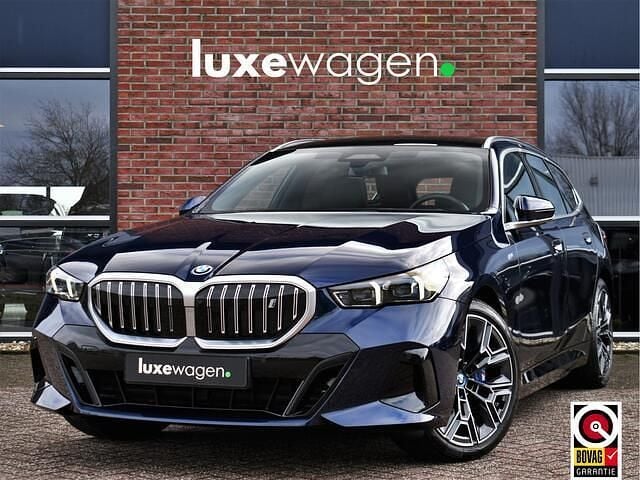 Occasion BMW i5 M Sport 289 kW (394 PK) 2024 Blauw Stationwagen