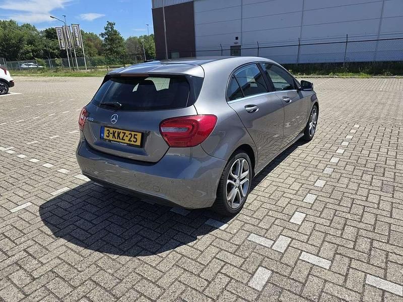 Occasion Mercedes A180 122 PK (89 kW) 2013 Grijs Stationwagen