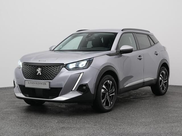Grijs (metallic) Occasion 2021 Peugeot 2008 Allure SUV | € 16.900 (Super prijs) - Afbeelding 1/4