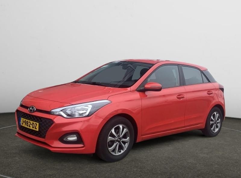 Rood Occasion 2018 Hyundai i20 Hatchback | € 10.750 (Eerlijke prijs) - Afbeelding 1/4