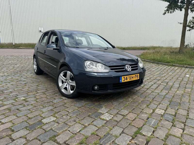 Blauw Gebruikt 2007 VW Golf V Comfortline Hatchback | € 3.450 (Iets duurder) - Afbeelding 1/4