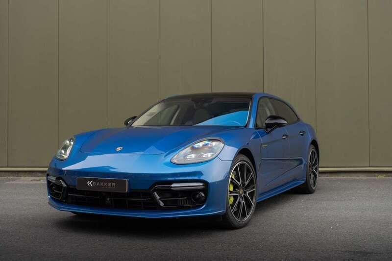 Blauw Gebruikt 2018 Porsche Panamera S E-Hybrid Platinum Edition Sedan | € 72.911 (Eerlijke prijs) - Afbeelding 1/4