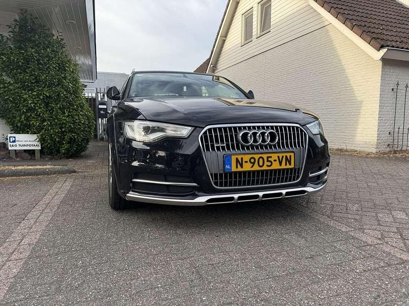 Zwart Gebruikt 2014 Audi A6 Allroad Stationwagen | € 13.000 (Eerlijke prijs) - Afbeelding 1/4