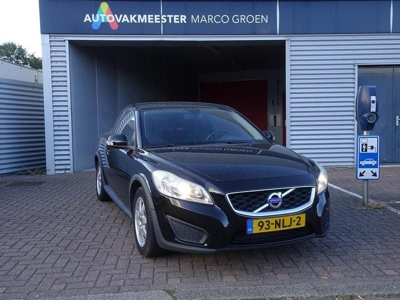 Zwart Gebruikt 2010 Volvo C30 Hatchback | € 7.495 (Eerlijke prijs) - Afbeelding 1/4