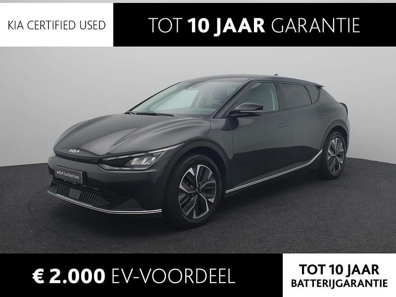 Grijs Gebruikt 2024 Kia EV6 Light SUV | € 33.940 (Goede deal) - Afbeelding 1/4