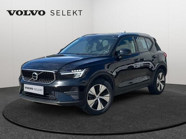 Zwart Gebruikt 2024 Volvo XC40 Core SUV | € 31.990 (Super prijs) - Afbeelding 1/4